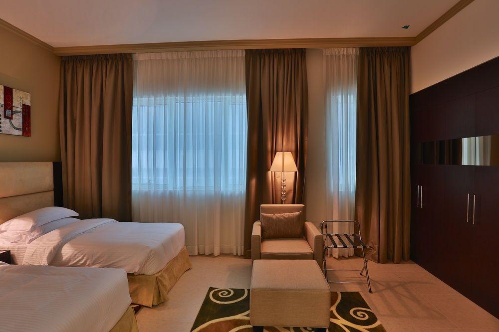 Tower Hotel Apartments Abu Dhabi Esterno foto
