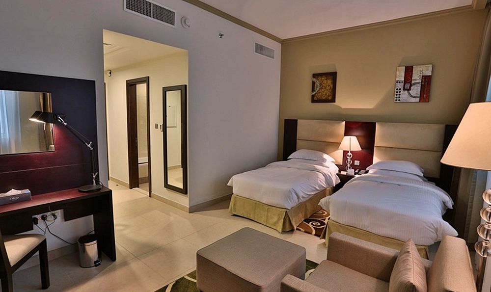 Tower Hotel Apartments Abu Dhabi Esterno foto