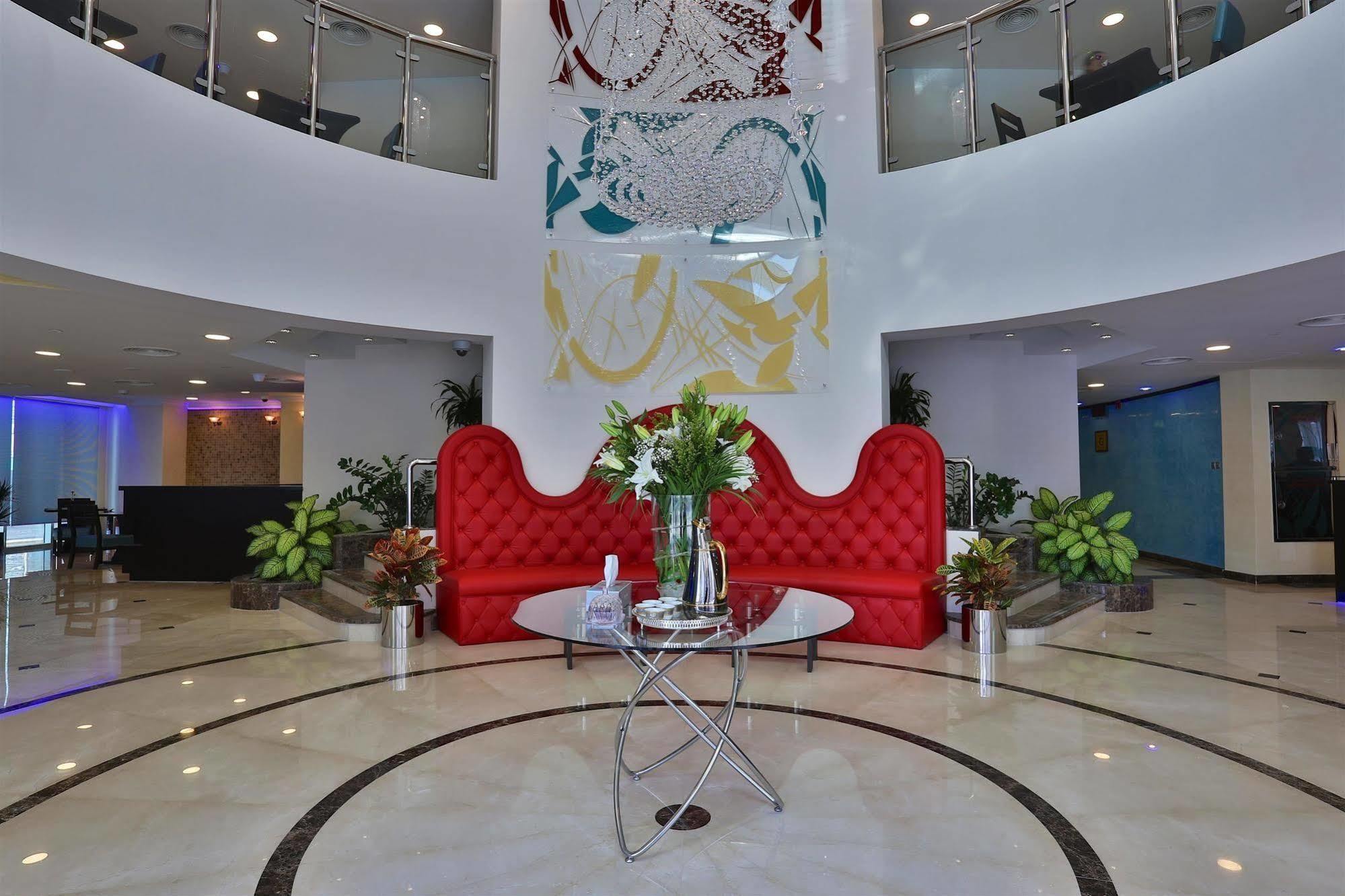 Tower Hotel Apartments Abu Dhabi Esterno foto