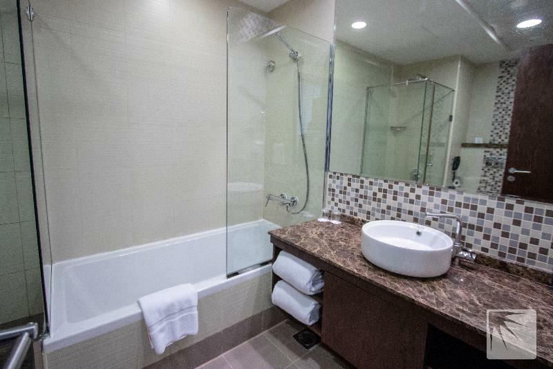 Tower Hotel Apartments Abu Dhabi Esterno foto
